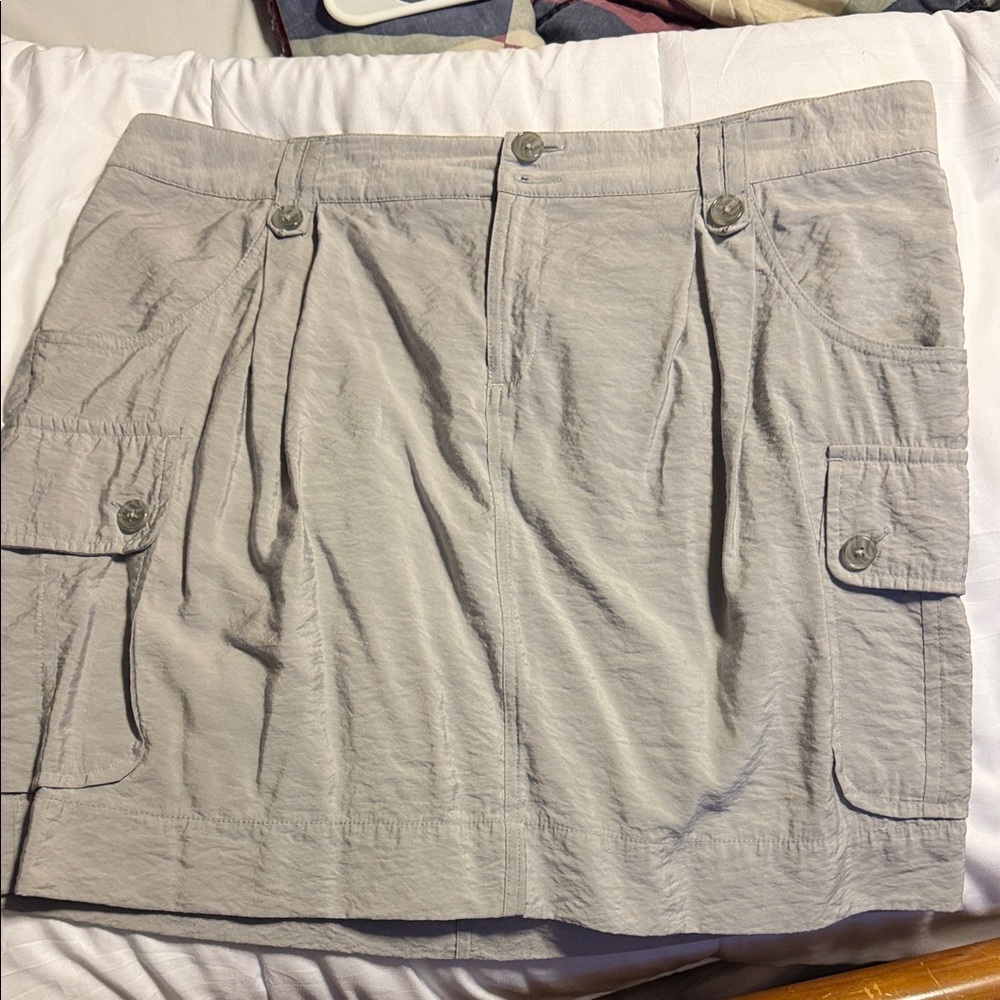 Women's Gray Cargo Skirt